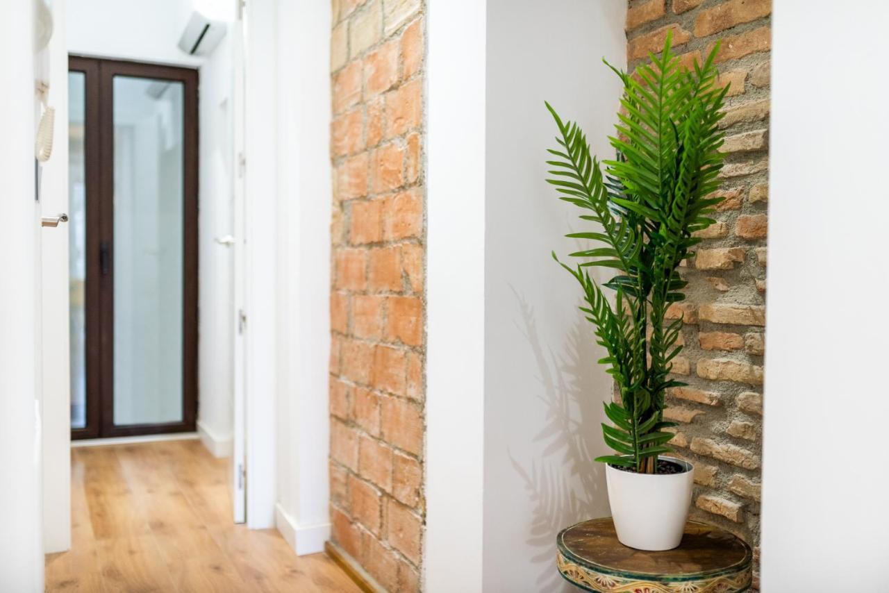Wekey Homes Granada, Mesones Central Suites المظهر الخارجي الصورة