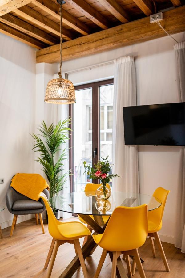 Wekey Homes Granada, Mesones Central Suites المظهر الخارجي الصورة