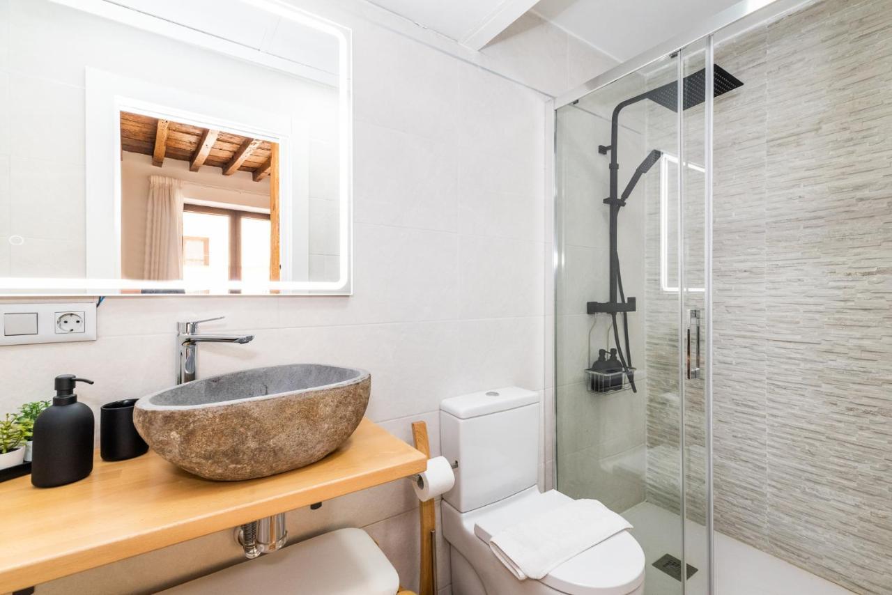 Wekey Homes Granada, Mesones Central Suites المظهر الخارجي الصورة