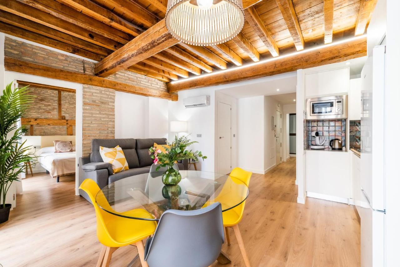 Wekey Homes Granada, Mesones Central Suites المظهر الخارجي الصورة