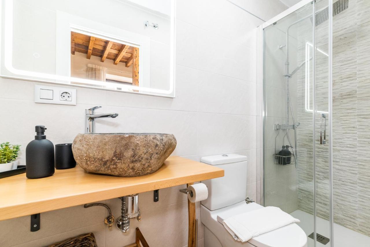 Wekey Homes Granada, Mesones Central Suites المظهر الخارجي الصورة