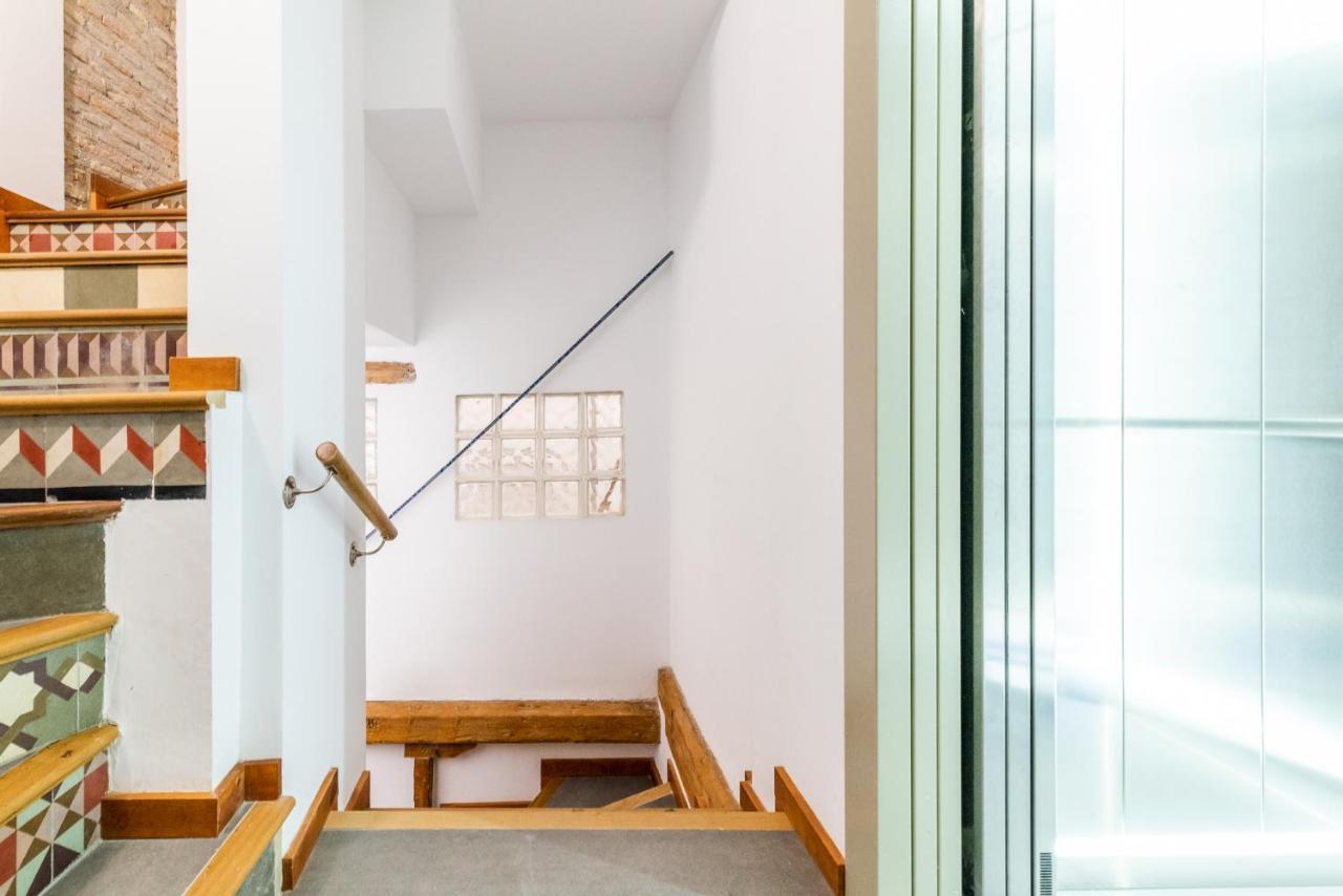 Wekey Homes Granada, Mesones Central Suites المظهر الخارجي الصورة