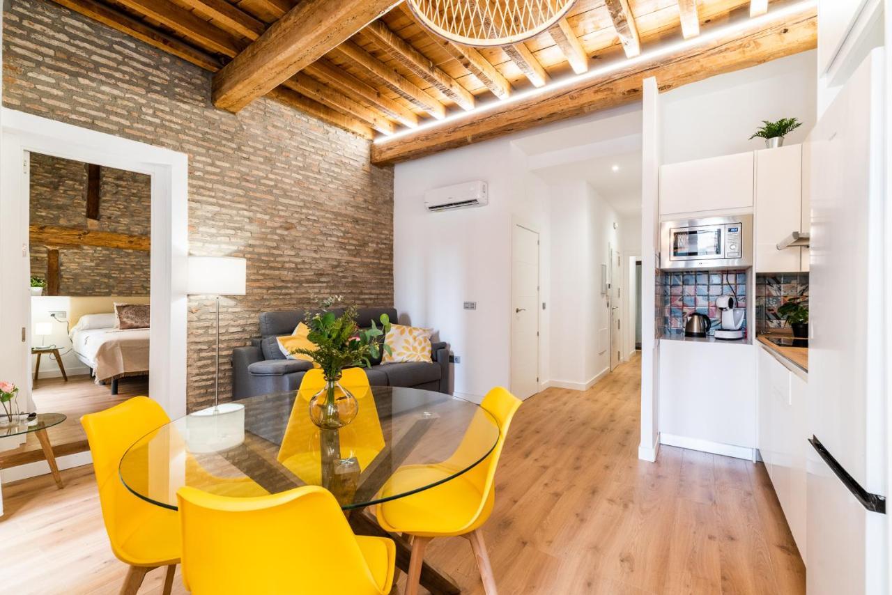 Wekey Homes Granada, Mesones Central Suites المظهر الخارجي الصورة