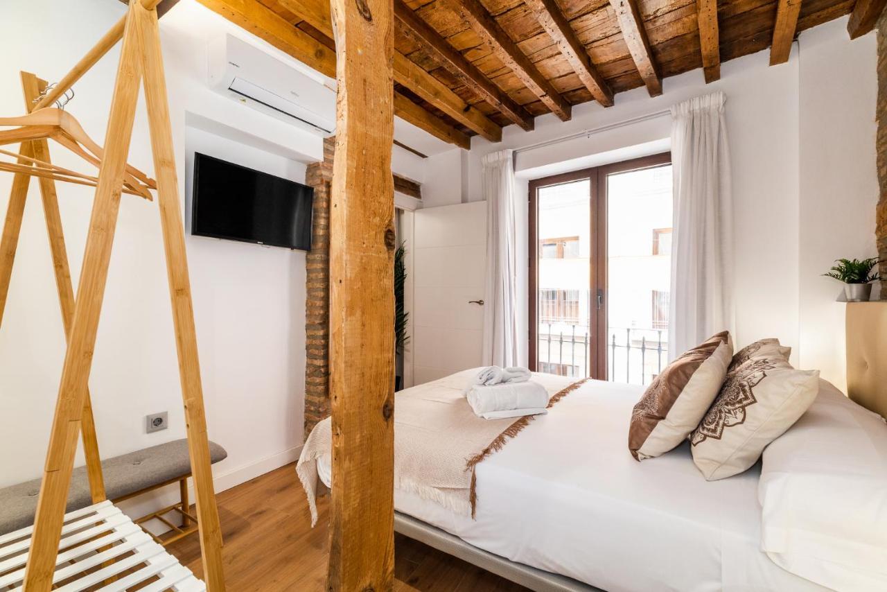 Wekey Homes Granada, Mesones Central Suites المظهر الخارجي الصورة